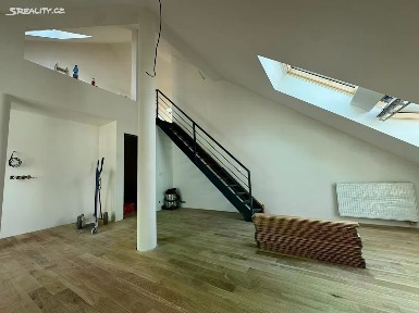 Prodej bytu 2+kk 96 m² Střížkovská, Praha