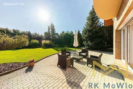 Pronájem rodinného domu 409 m², pozemek 1324 m² Starodvorská, Praha - Lysolaje