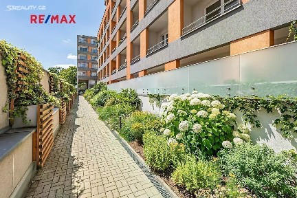 Praha, Praha 10, Vršovice, Petrohradská, 5