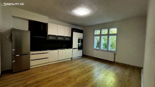 Pronájem bytu 1+kk 25 m² Obytná, Ostrava - Vítkovice