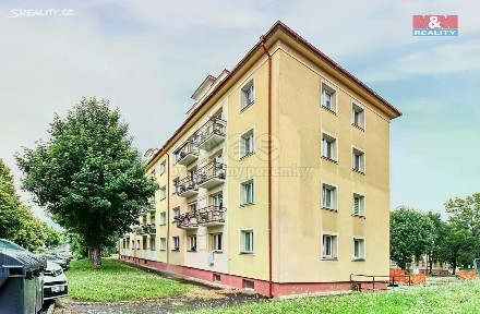 Prodej bytu 2+1 77 m² Komenského, Ostrov