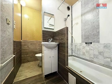 Karlovy Vary, Rybáře, U Koupaliště, 9