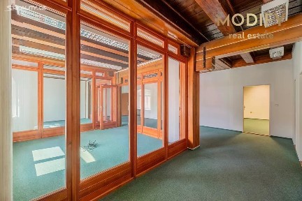 Pronájem kanceláře 247 m² Mendlovo náměstí, Brno - Staré Brno