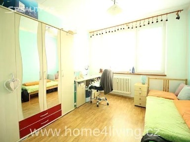 Prodej bytu 4+1 86 m² Valtická, Brno - Židenice