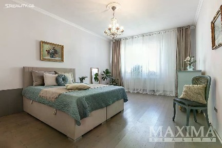 Praha, Praha 10, Strašnice, Průběžná, 4