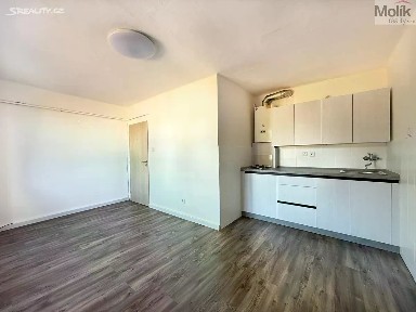 Pronájem bytu 2+kk 35 m² Smetanova, Osek