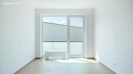 Prodej bytu 1+kk 49 m² Faměrovo náměstí, Brno - Černovice