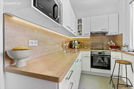 Prodej bytu 3+1 68 m² třída Svobody, Zlín - Malenovice