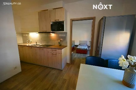 Prodej ubytovacího zařízení 215 m² Tálínská, Praha - Kyje