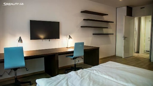 Praha, Praha 5, Stodůlky, Mukařovského, 2