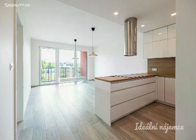 Pronájem bytu 3+kk 77 m² Zlochova, Praha - Modřany