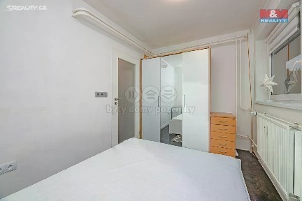 Prodej bytu 2+kk 40 m² Líšnice