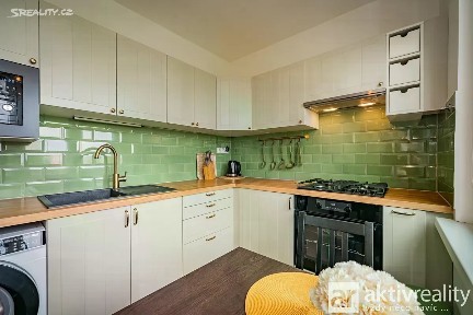 Praha, Praha 10, Záběhlice, Hyacintová, 4