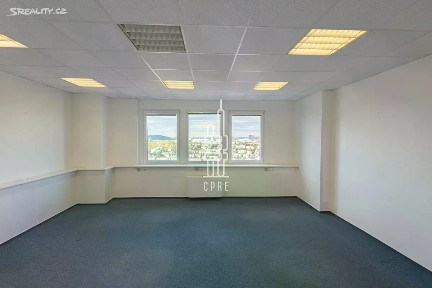 Pronájem kanceláře 186 m² Zelený pruh, Praha - Braník