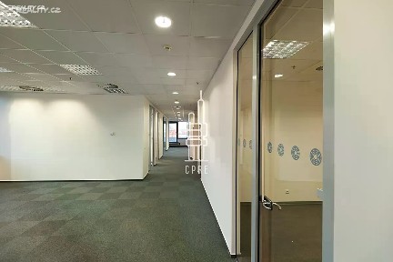 Pronájem kanceláře 1789 m² Českomoravská, Praha - Libeň