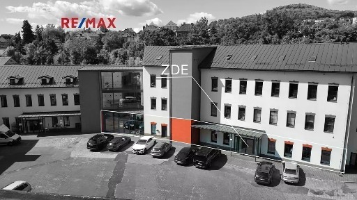 Pronájem kanceláře 228 m²