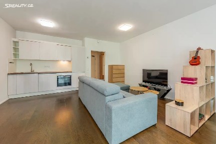 Prodej bytu 1+kk 41 m² Archangelská, Praha - Vršovice