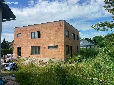 Prodej bytu 3+kk 81 m² Lišická, Praha - Újezd nad Lesy