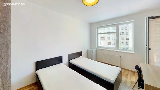 Praha, Praha 10, Uhříněves, Ke Kříži, 10