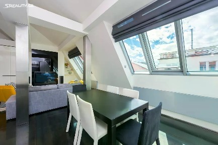 Praha, Praha 1, Nové Město, Navrátilova, 1