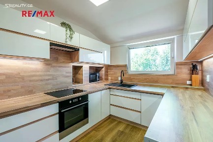 Prodej bytu 6 pokojů a více 135 m² Šmejkalova, Brno - Žabovřesky