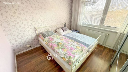 Znojmo, Vídeňská třída