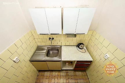 Pronájem kanceláře 22 m² Petrohradská, Praha - Vršovice