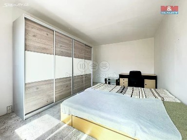 Pronájem bytu 2+1 53 m² Mariánská, Bochov