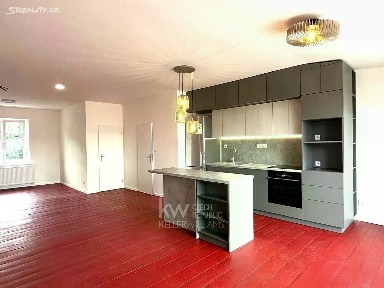 Praha, Praha 6, Břevnov, 8. listopadu, 8