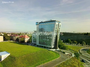 Pronájem kanceláře 260 m² Vyskočilova, Praha - Michle