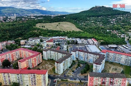 Prodej bytu 3+1 74 m² Pod Hvězdárnou, Teplice - Prosetice