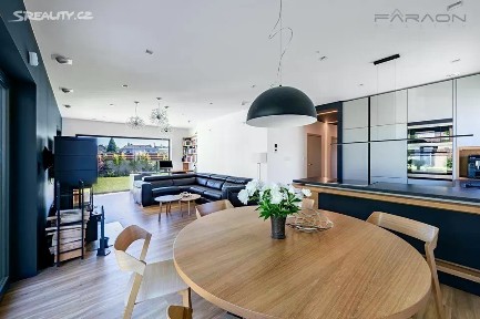Prodej rodinného domu 132 m², pozemek 1027 m² Bezová, Mukařov - Srbín