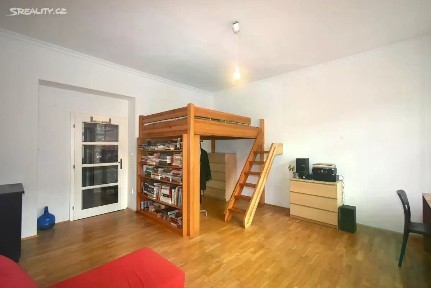 Prodej bytu 1+1 43 m² Praha - Břevnov