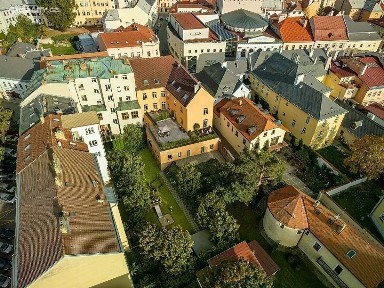 Jihlava, Divadelní, 8