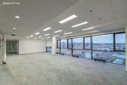 Pronájem kanceláře 548 m² Českomoravská, Praha - Libeň