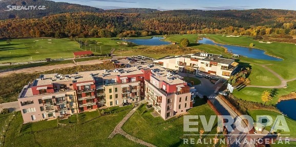 Prodej bytu 6 pokojů a více 182 m² Na Veselou, Beroun - Beroun-Závodí