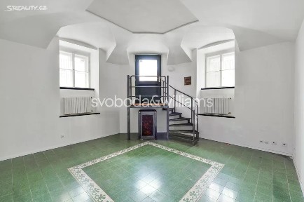 Prodej obchodního prostoru 132 m² Praha - Smíchov