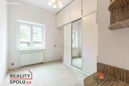 Prodej bytu 3+kk 63 m² Sklářská, Rosice