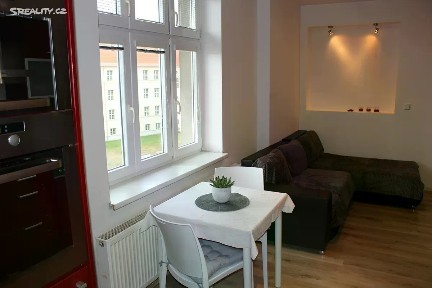 Prodej bytu 2+kk 53 m² Politických vězňů, Plzeň - Jižní Předměstí