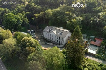 Prodej bytu 2+kk 50 m² V Zámcích, Praha - Bohnice