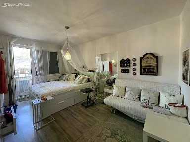 Prodej bytu 2+1 40 m² Kischova, Ostrava - Zábřeh