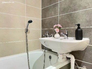 Litvínov, Most, Horní Litvínov, Rooseveltova