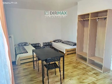 Pronájem bytu pokoje 24 m² Zahradní, Plzeň - Východní Předměstí