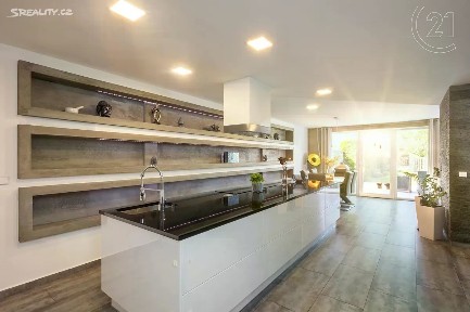 Kolín, Sendražice, K Ovčárům