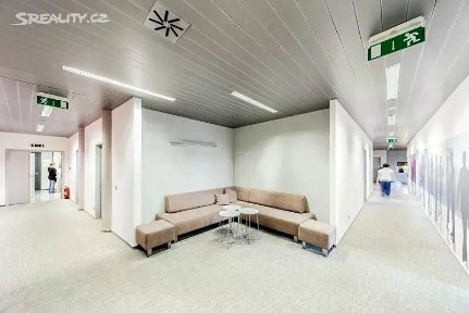 Pronájem kanceláře 539 m² Nádražní, Praha - Smíchov