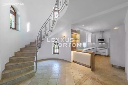 Pronájem vily 270 m², pozemek 537 m² Nebušická, Praha - Nebušice