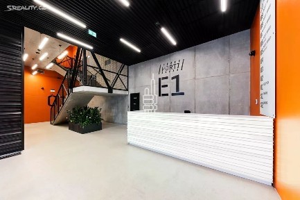Pronájem kanceláře 1209 m² Partyzánská, Praha - Holešovice
