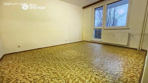 Pronájem bytu 1+1 30 m² Za Mostem, Brno - Komárov