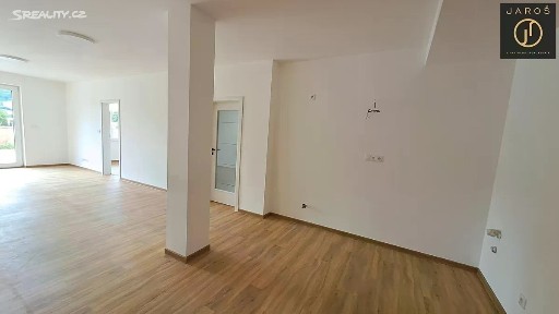 Karlovy Vary, Bohatice, U Trati