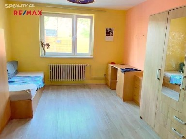 Pronájem vícegeneračního domu 160 m², pozemek 410 m² Na plácku, Praha - Zbraslav